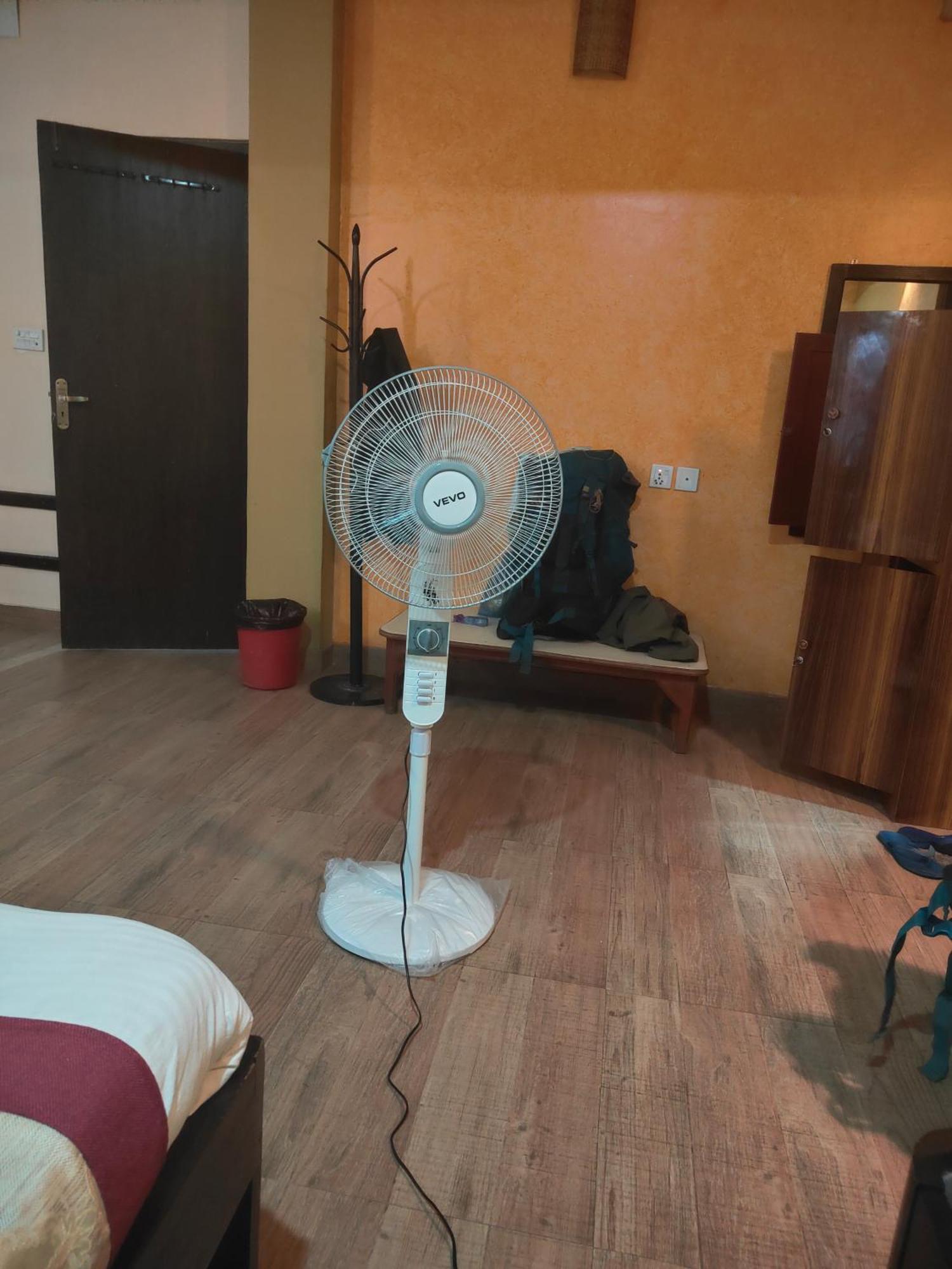 Hotel August International Pokhara Exterior photo
